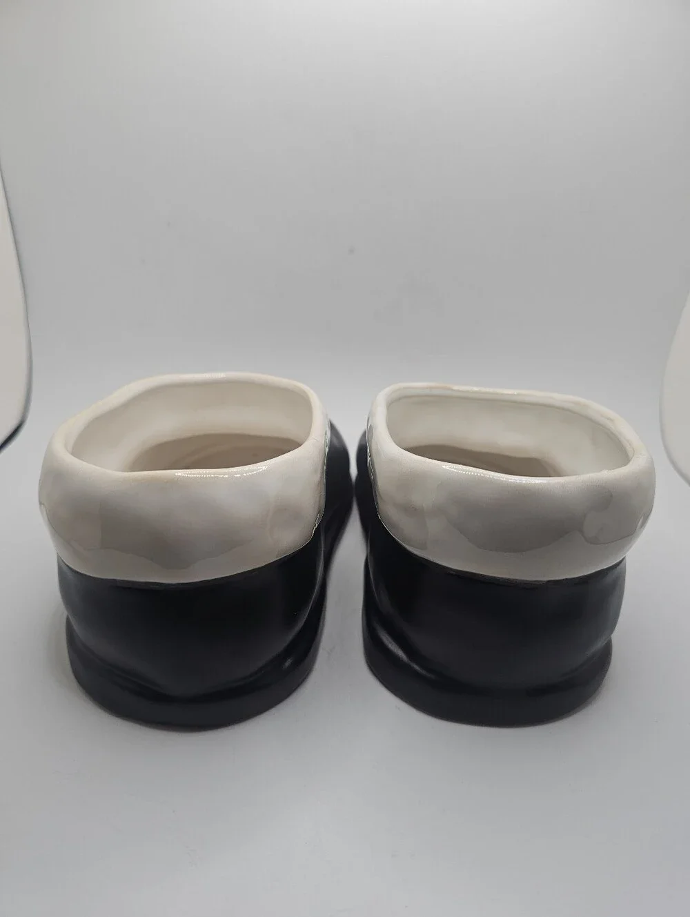 2 Pottery Barn Santa Boot Planter Bowls No Chips - Picture 7 of 10